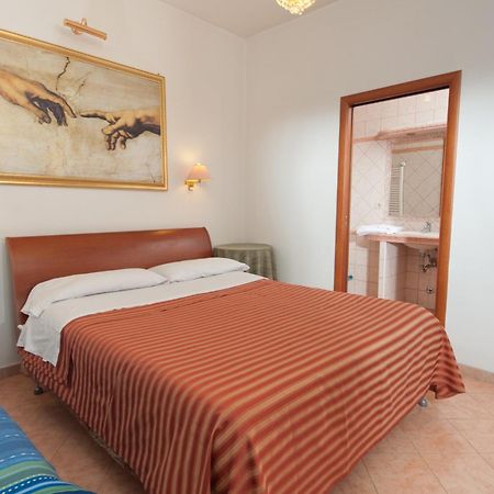 B&B Babri Simim Taj Рим Екстер'єр фото