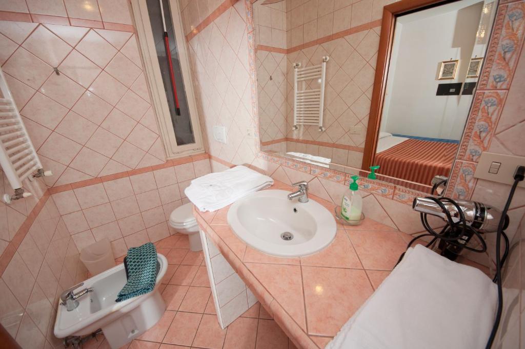 B&B Babri Simim Taj Рим Екстер'єр фото